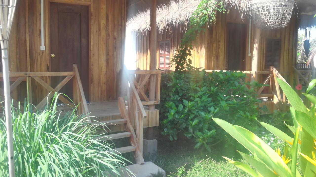 Bird Of Paradise Bungalows แกบ ภายนอก รูปภาพ